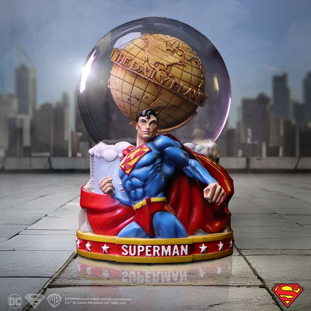 Pre-Order DC The Daily Planet Superman Snow Globe