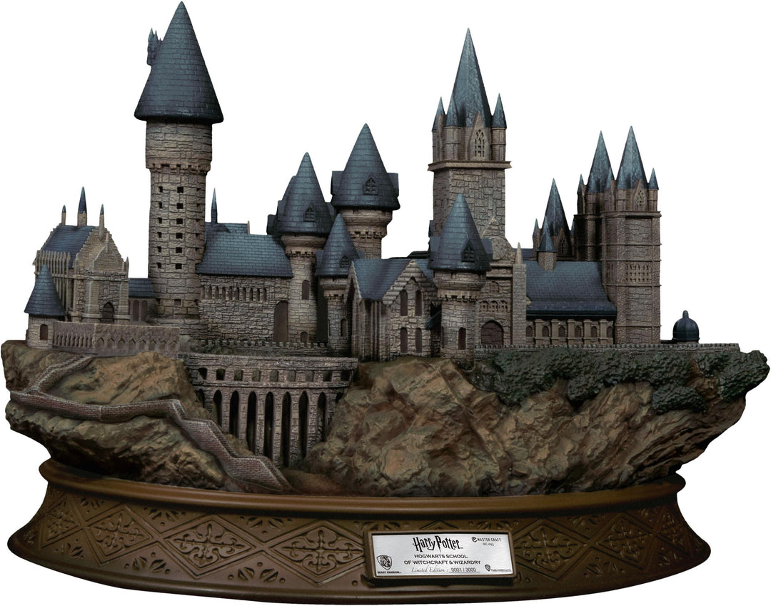 Hogwarts School Of Witchcraft And Wizardry 32 cm Master Craft Statue  | Harry Potter