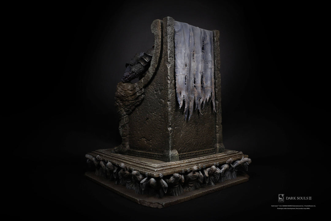 Yhorm Statue | Dark Souls