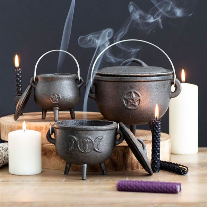 7cm Cast Iron Cauldron With Pentagram