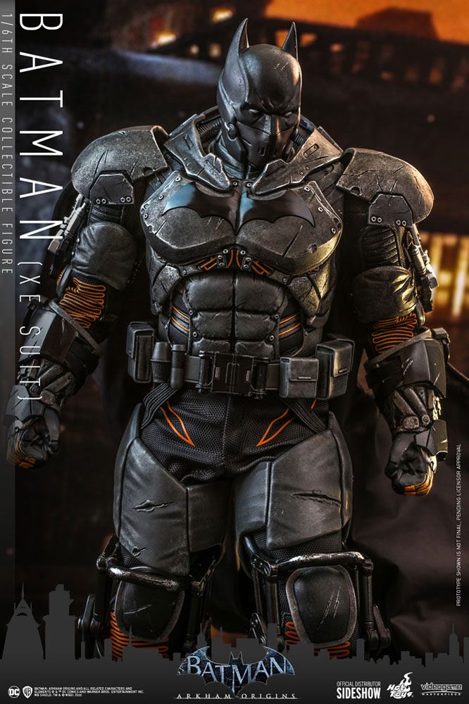 Batman: Arkham Origins Action Figure 1/6 Batman (XE Suit) 33 cm