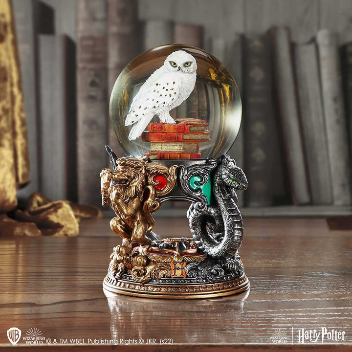 Hedwig Snow Globe | Harry Potter