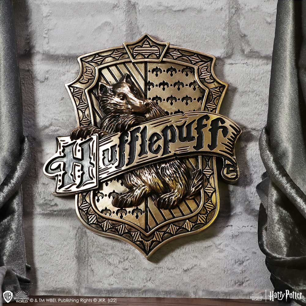 Hufflepuff Wall Plaque | Harry Potter
