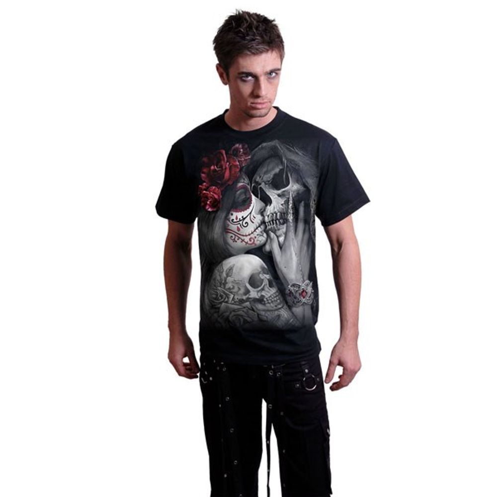 Dead Kiss T-Shirt by Spiral Direct S